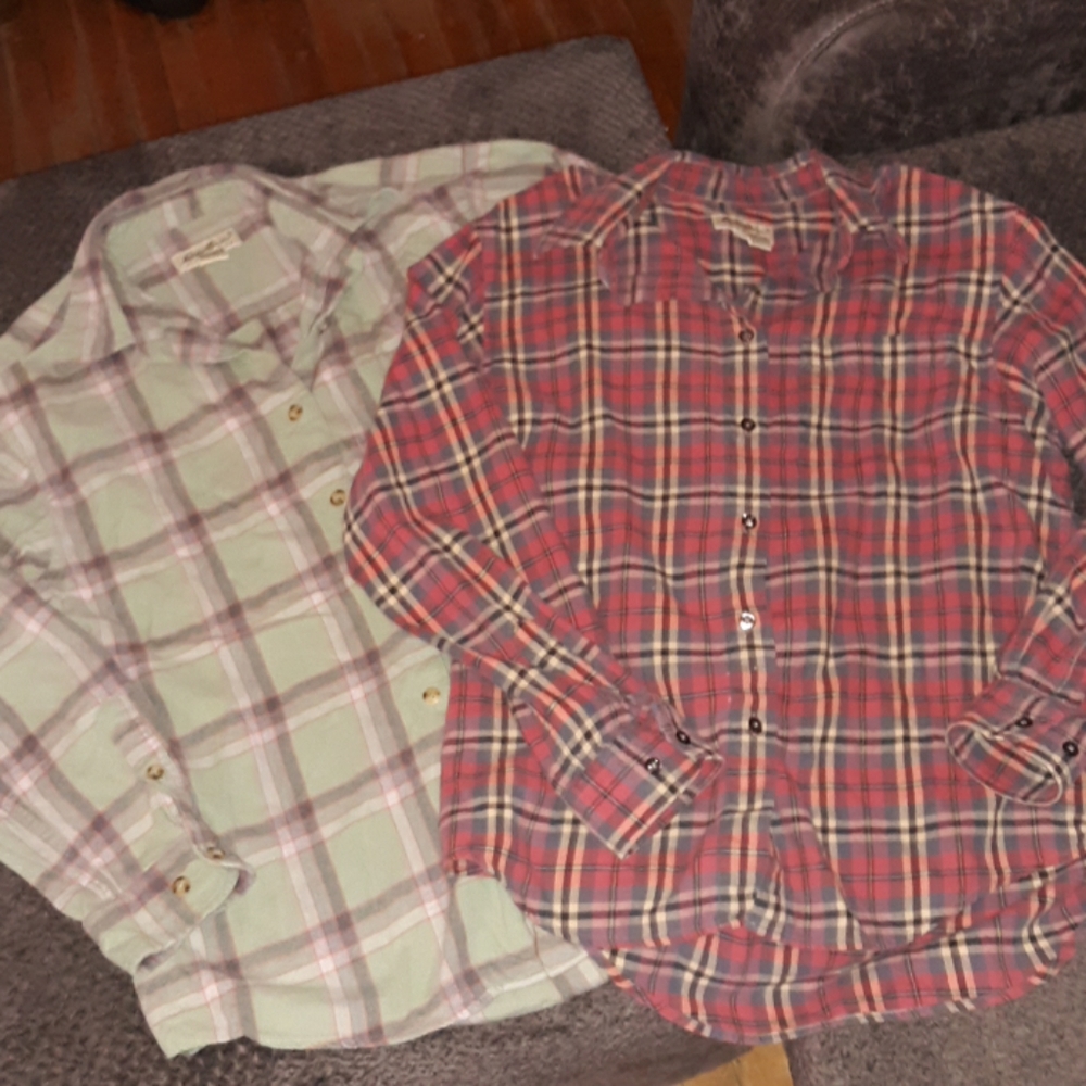 2 VTG Eddie Bauer flannel shirts! Men S/ Women M